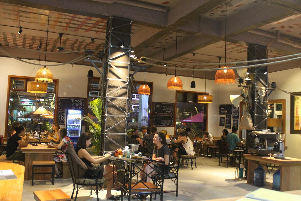 Phong Nha Gecko Hostel Донгхой Екстер'єр фото